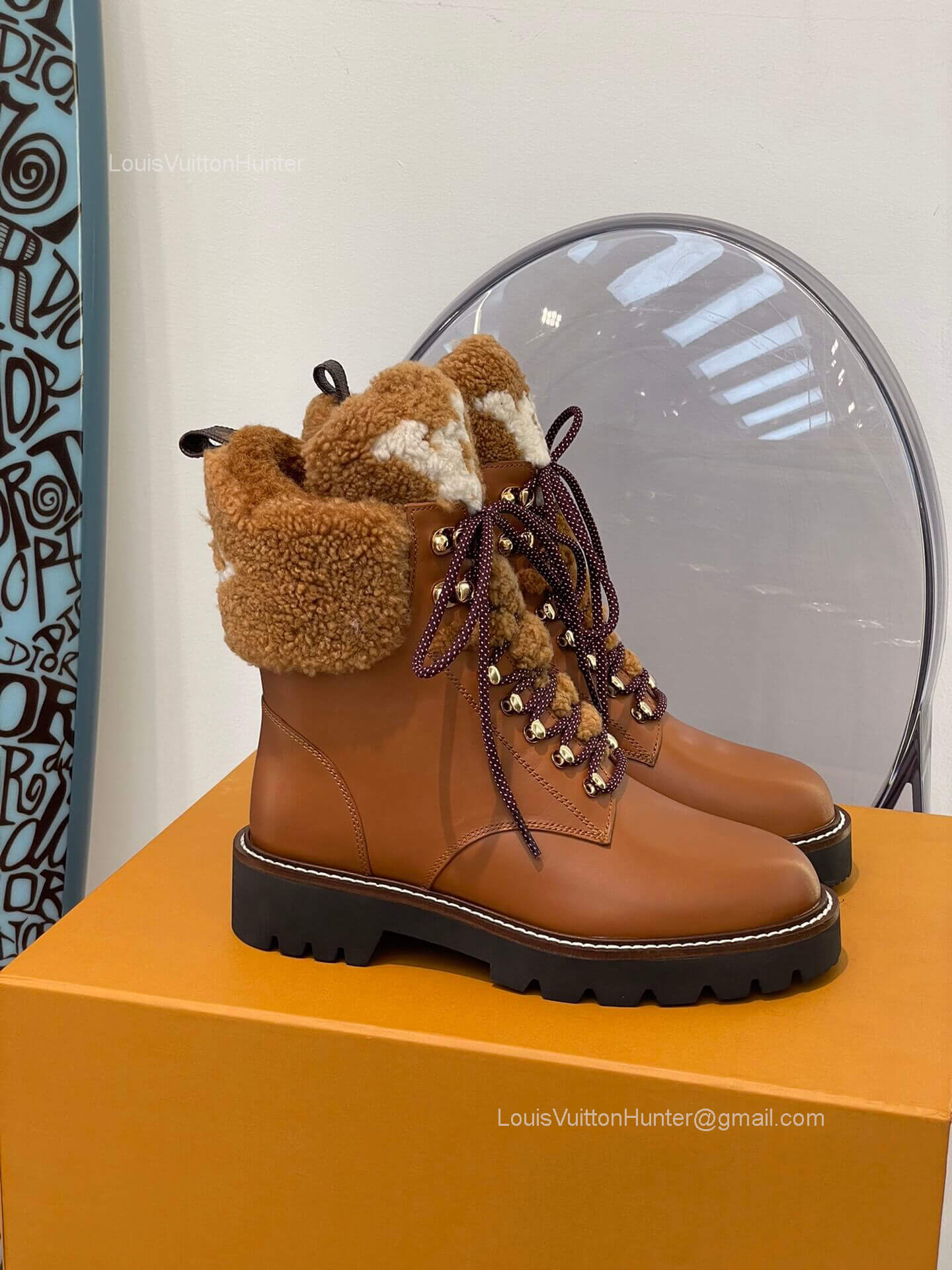 Louis Vuitton Metropolis Flat Ranger Ankle Boot with Shearling Fur in Tan Calf Leather 2281692
